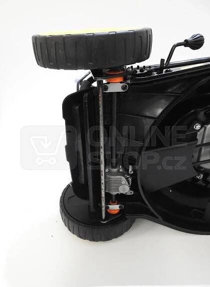 Benzínová sekačka Riwall PRO RPM 4735, vráceno do 14-ti dnů | OnlineShop.cz