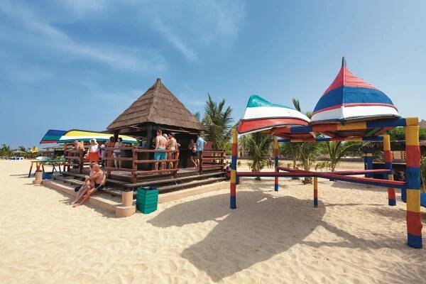 Hotel Riu Funana 12