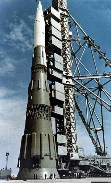raketa nositel N1