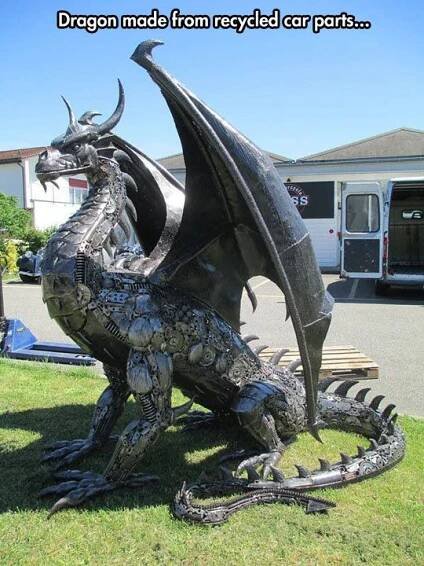 a dragon statue with caption that reads, i must have you in the game of throne