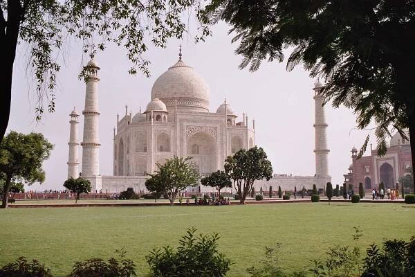 Soubor:Taj 4 agost 05.jpg – Wikipedie