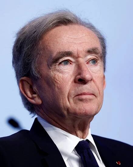 LVMH’s opaque succession merits investor discount