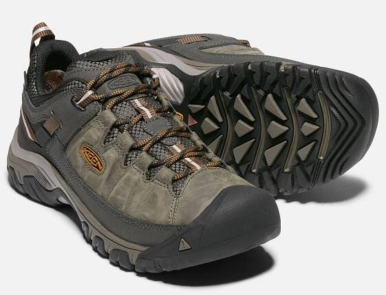 Keen Targhee III WP M black olive/golden brown pánské boty - PandaOutdoor.cz
