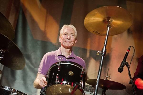 Rolling Stones logo to turn black in honor of late drummer Charlie Watts