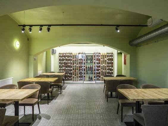 Korunní – koncept restaurace – Studio APA