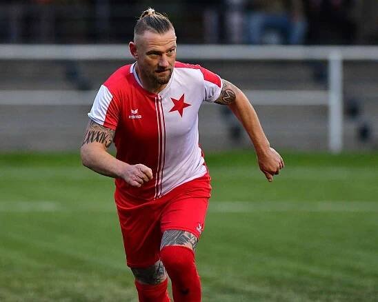 FC Slavia Karlovy Vary – FC Viktoria Mariánské Lázně 1:2 (1:0).
