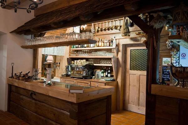 Restaurace Jítravský Dvorec foto 3