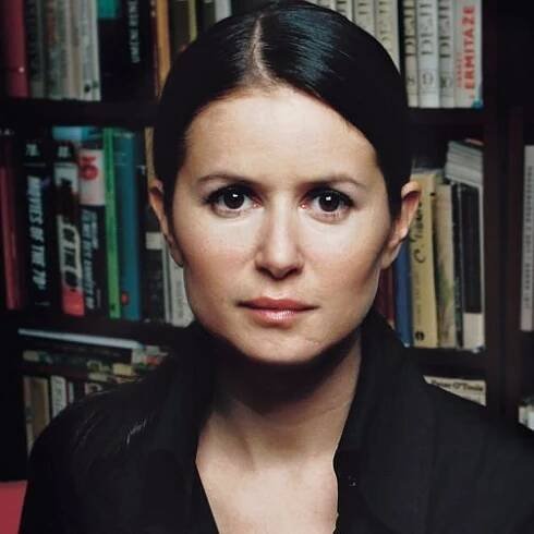 Šulajová: Na tyhle prsa sbalila nevěrného Révaie