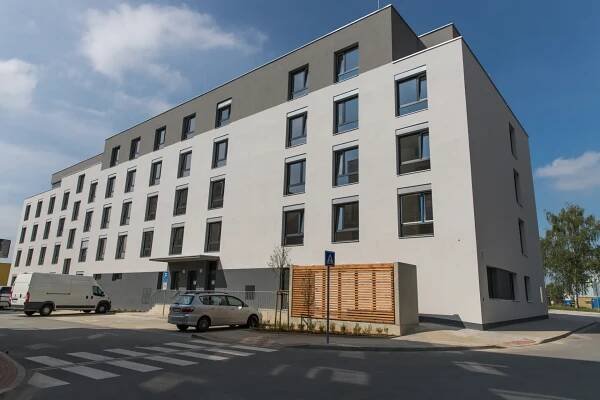 PBW GROUP s.r.o. | Stavby, interiéry, fitouty, design & build