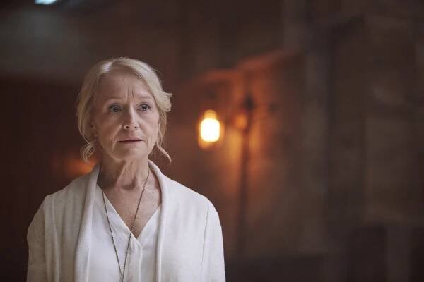 Rosemary Dunsmore - Orphan Black - The Stigmata of Progress - Z filmu