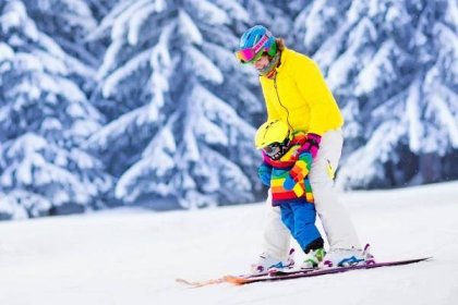 DokonaláŽena.cz » Zimní tipy : 5 rad, jak naučit dítě lyžovat