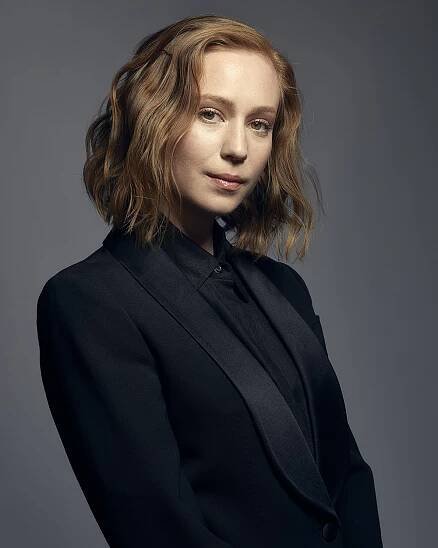 Hannah Einbinder