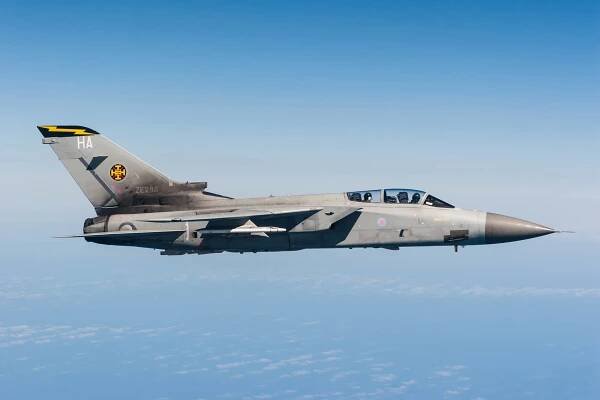 Tornado F.3 (ZE288 'HA') image 051_7252w