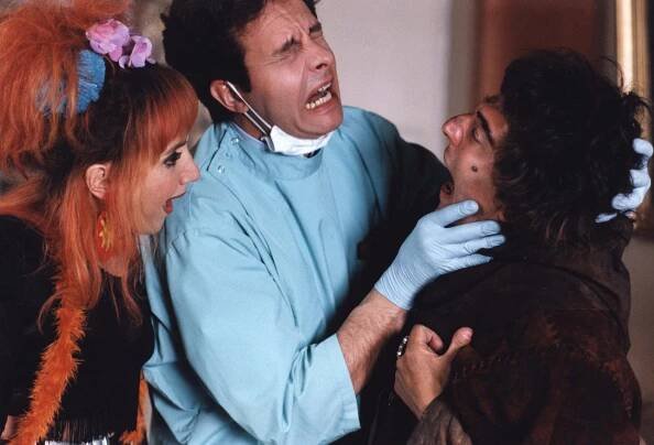 Návštěvníci 2: V chodbách času - Z filmu - Marie-Anne Chazel, Christian Bujeau, Christian Clavier