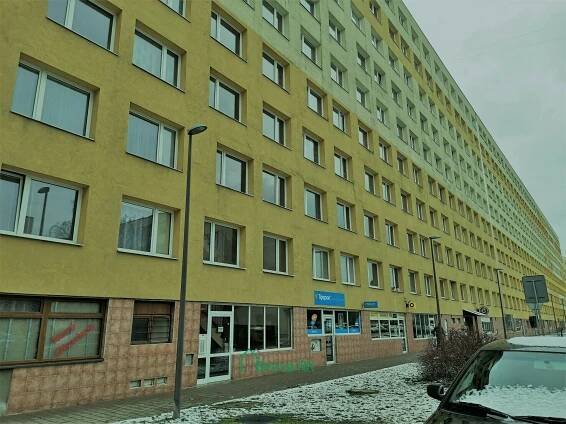 Pronájem bytové jednotky 1+kk/L, 48m2, Kladno, Kročehlavy