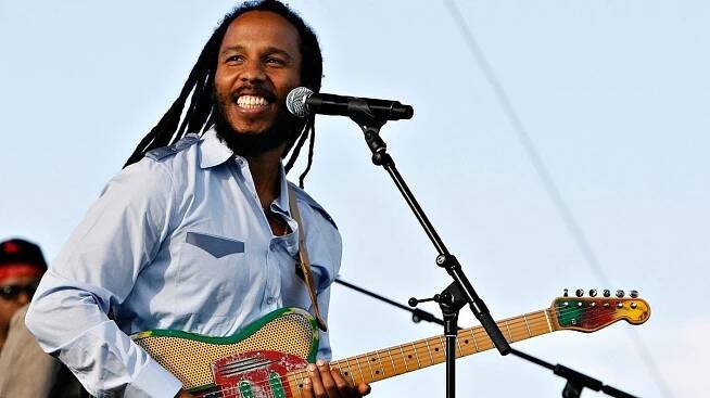 Syn Boba Marleyho Ziggy je znovu otcem: Mohl by si pomalu založit vlastní školku! - Super.cz