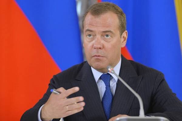 Rusko odstúpilo od jadrovej dohody, z ktorej Trump cúvol v roku 2019. Očakávajte ďalšie kroky, tvrdí Medvedev