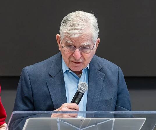 Michael Dukakis - Wikipedia