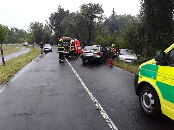 Hasiči ze stanice Litoměřice zasahovali u těžké dopravní nehody… | POŽÁRY.cz - ohnisko žhavých zpráv | hasiči aktuálně