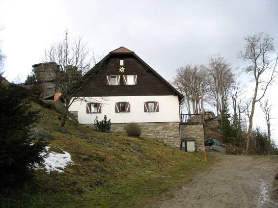 Občerstvení těsně pod vrcholem hory Nebelstein
