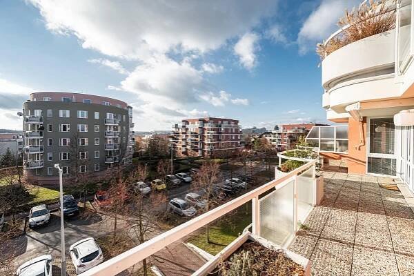 U Kříže, Jinonice - Praha 5 | Pronájem, Byt, 4+kk, 133 m²
