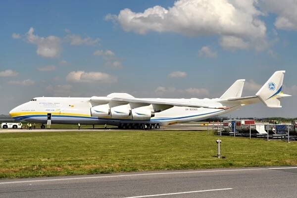 Antonov An-225 Mrija v Praze, UR-82060, 10.5.2016