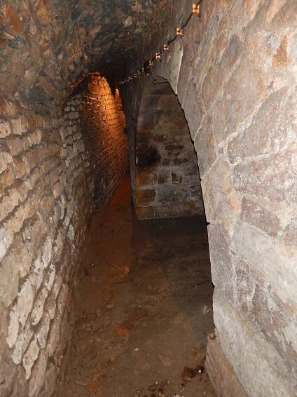 Soubor:Žatec Pražská brána most.jpg – Wikipedie