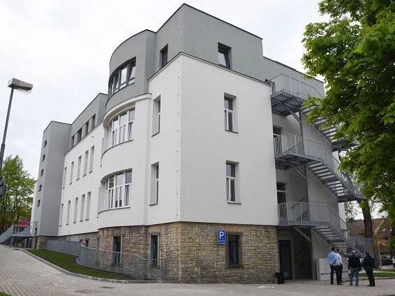 Domov pro seniory s komplexními službami v Opočnu – přestavba nemocniční budovy