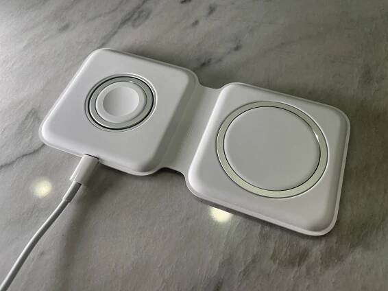 Apple MagSafe Duo Charger Review: Useful, but expensive and underwhelming | TechCrunch