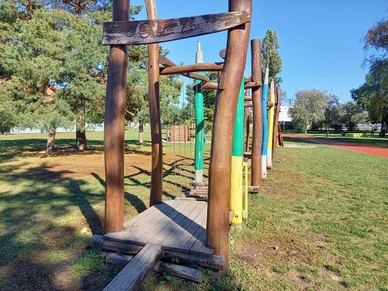 Dopravné ihrisko a detské ihrisko v areáli ZŠ na Železničnej ulici | SDEŤMI.com
