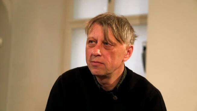 Jáchym Topol na divadle a výstava filmů Arthura Jafy. Sledujte pořad ze světa kultury