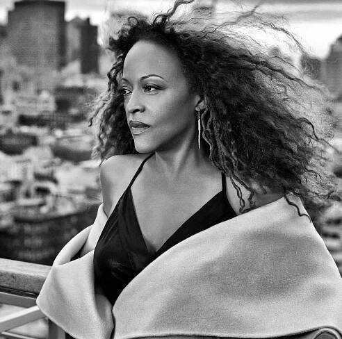 Kráska i zvíře Cassandra Wilsonová - kulturní magazín Uni