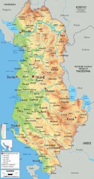 Albanie: V kostce