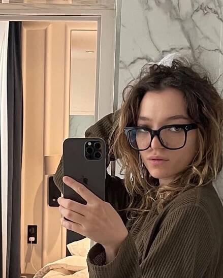 Esme Creed-Miles: Age, Height, Wiki, Bio, Parents & Family