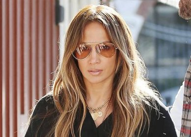 Jennifer Lopez with sunglasses
