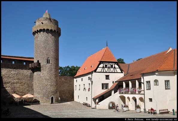 Hrady, tvrze, zámky a zříceniny – Fotografie z roku 2024 – 12.část / hrady-zriceniny.cz