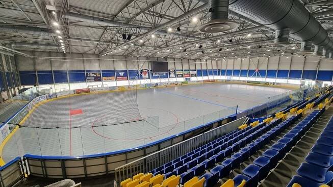 Umělý povrch na zimáku - Sportovní zařízení města Vlašimi