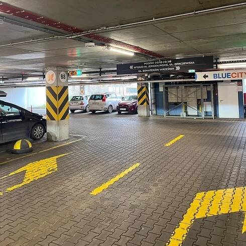 Parkoviště Prking P2 - Okęcie Severní Vícepodlažní Letiště Frédérica Chopina Varšava - Okęcie - rezervace online | PARKLOT.PL