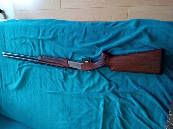 Browning 725