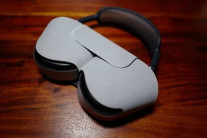 AirPods Max cover