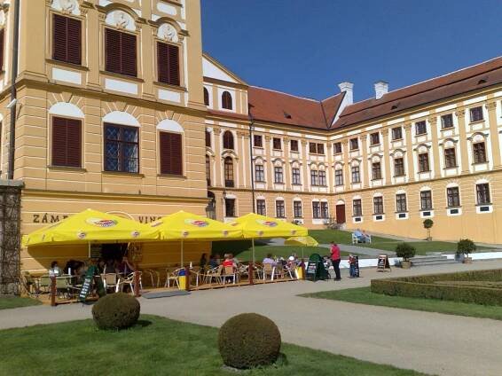 Akce na zámku - Jaroměřice nad Rokytnou