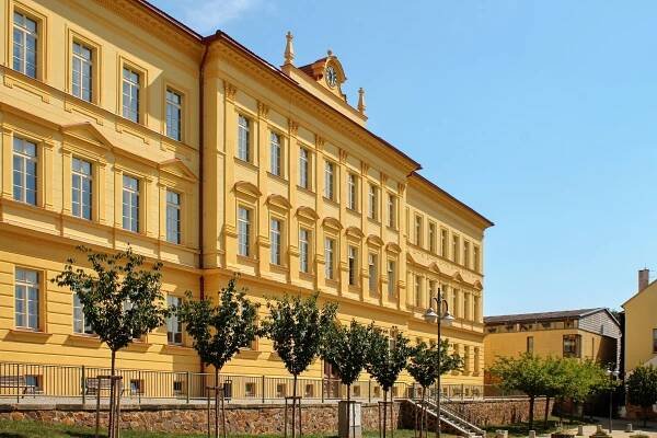 Základní informace o škole | 1. ZŠ Rakovník, Martinovského 153 