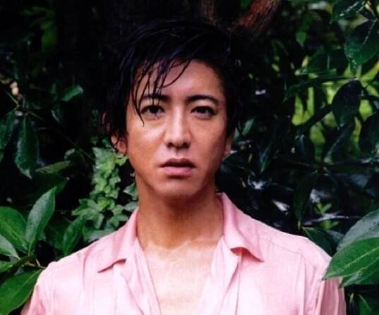 Takuya Kimura Biography - Facts, Childhood, Family Life & Achievements