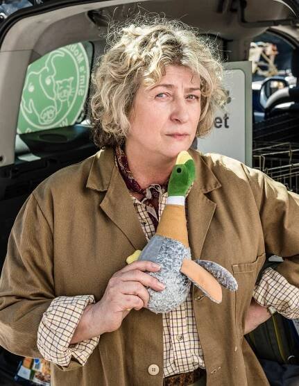 Angela Curran - Doktor Martin - Série 8 - Promo