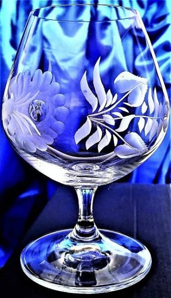 LsG-Crystal Skleničky na koňak Brandy ručně broušené ryté dekor Růže dárkové balení satén Lara-157 400ml 2 Ks.