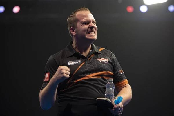 MS v šípkach: Bývalý majster sveta končí spoločne s legendou tohto športu