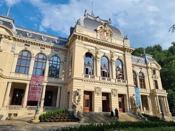 Národní kulturní památka Císařské lázně | Karlovy Vary Region Card