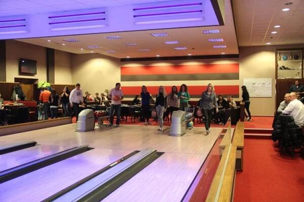 BOWLING ZNOJMO, BOWLING SPORT BAR ZNOJMO - nový bowling ve Znojmě | Silvestr 2012