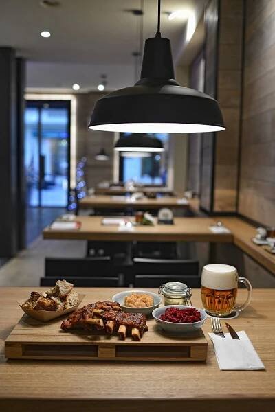 NOK NOK Restaurant Brno | Apetee