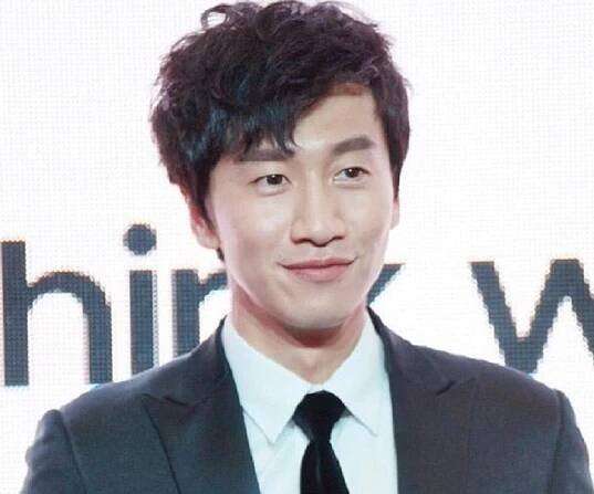 Lee Kwang-soo Biography - Facts, Childhood, Family Life & Achievements of South Korean Actor & Model